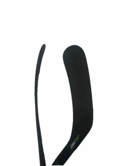 Travis Dermott Pro Stock - Warrior Alpha DX (NHL) -Hockey Stick Market Curve 5cfadd54 8662 415b aceb f2c783b756ab