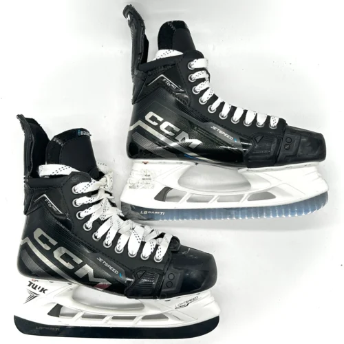 CCM Jetspeed FT6 Pro - Used NHL Pro Stock Skates - Teuvo Teräväinen - Size 7.5 -Hockey Stick Market IMG 3531 scaled