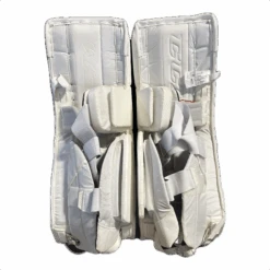 CCM Extreme Flex 5.5 - New Goalie Pad Set - Junior (White) -Hockey Stick Market IMG 3920