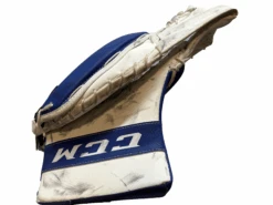 CCM Extreme Flex E3.9 - Used Full Right Senior Goalie Glove (White/Blue) -Hockey Stick Market IMG 3989 6fc8eef1 4ad6 4d9e b937 98fc4844a222