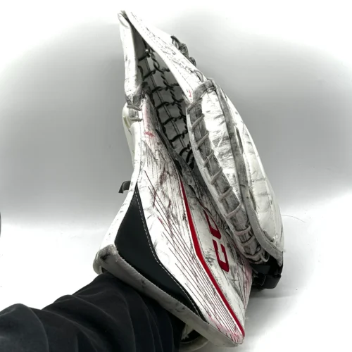 CCM Extreme Flex 6 - Used Pro Stock Goalie Glove (White/Black/Red) -Hockey Stick Market IMG 4177 scaled