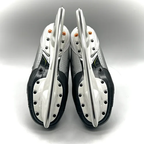 Bauer Vapor Hyperlite 2 - NHL Pro Stock Skates - Paul Byron - Size 7.5D 13 Bauer Vapor Hyperlite 2 - NHL Pro Stock Skates - Paul Byron - Size 7.5D -Hockey Stick Market IMG 4392 50d2e6ad 53a3 48ae 90b8 ae18774bb017 scaled