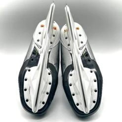 Bauer Vapor Hyperlite 2 - NHL Pro Stock Skates - Juraj Slafkovsky - Size 11.5E 13 Bauer Vapor Hyperlite 2 - NHL Pro Stock Skates - Juraj Slafkovsky - Size 11.5E -Hockey Stick Market IMG 4397