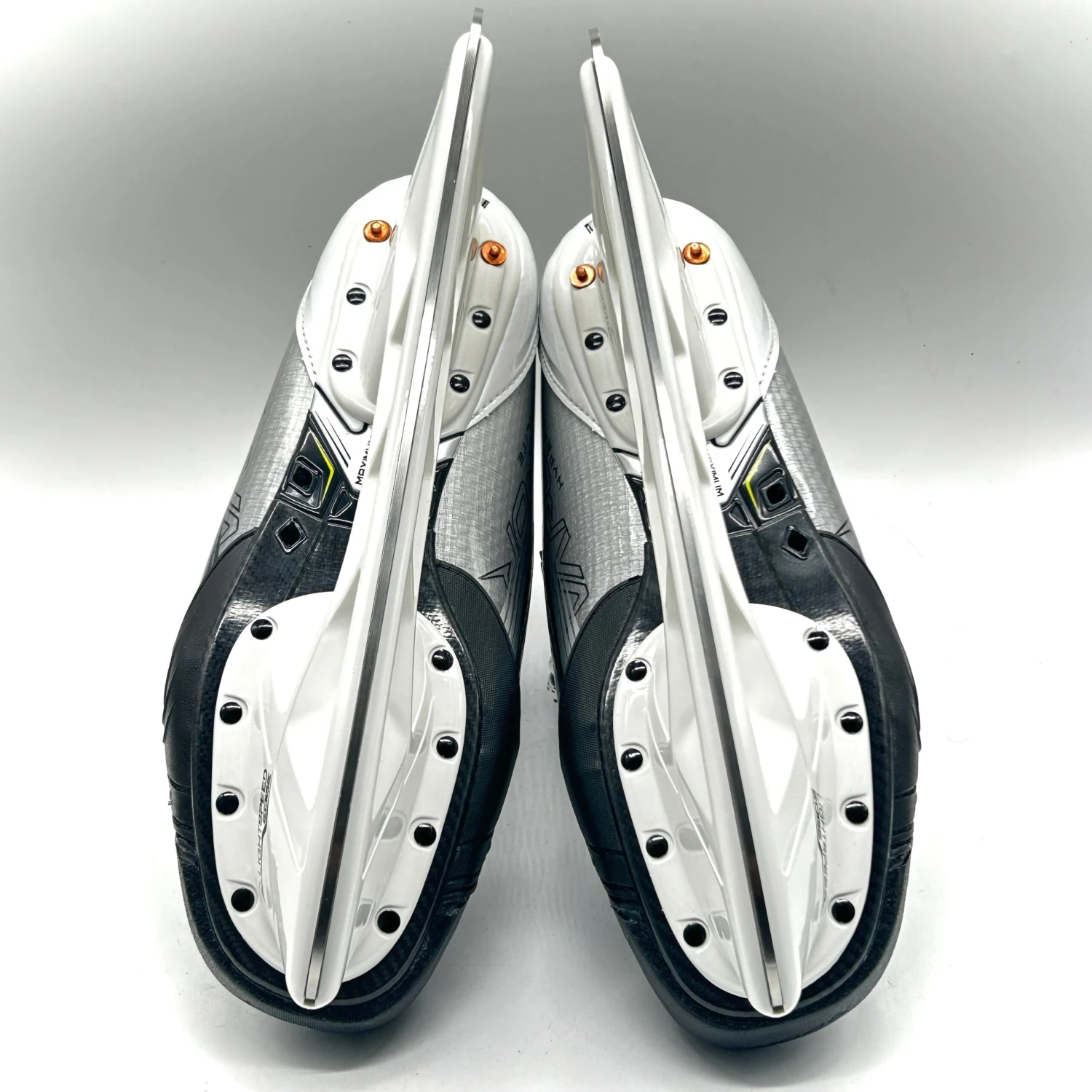 Bauer Vapor Hyperlite 2 - NHL Pro Stock Skates - Juraj Slafkovsky - Size 11.5E 7 Bauer Vapor Hyperlite 2 - NHL Pro Stock Skates - Juraj Slafkovsky - Size 11.5E - Image 7