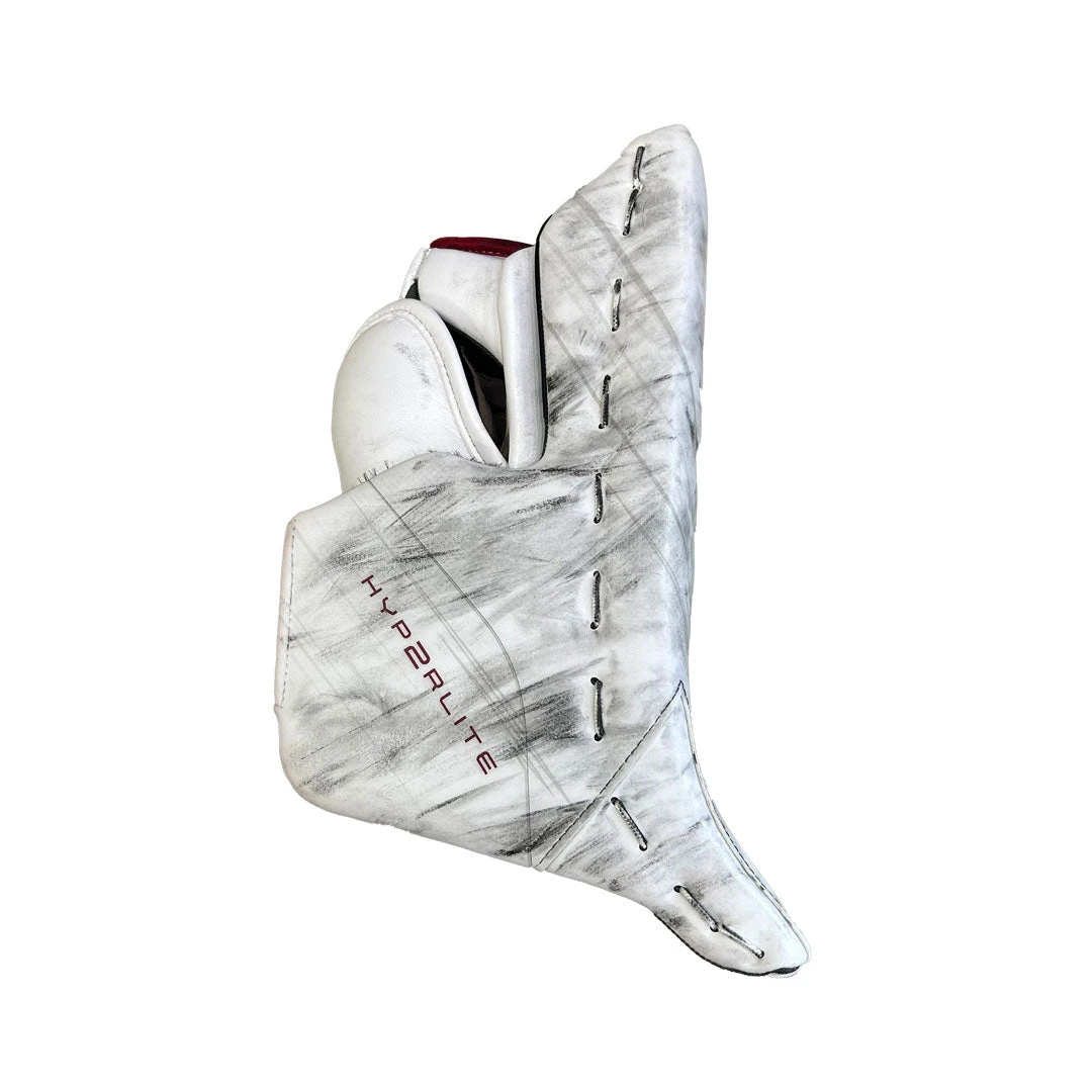 Bauer Vapor Hyperlite 2 - Used Pro Stock Goalie Full Set (White/Red) 7 Bauer Vapor Hyperlite 2 - Used Pro Stock Goalie Full Set (White/Red) - Image 7