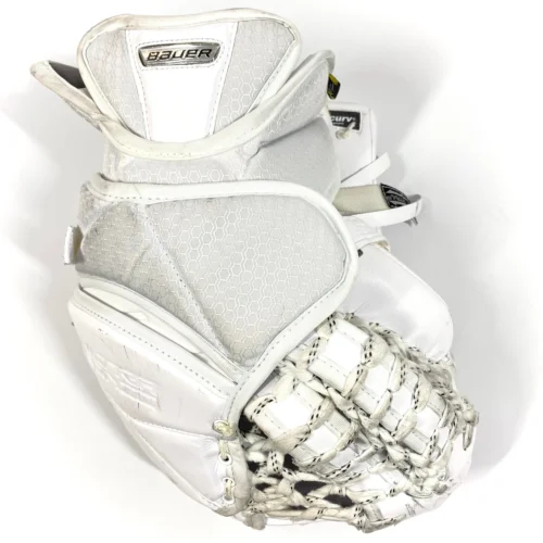Bauer Supreme UltraSonic - Used Pro Stock Full Right Goalie Glove (White) 6 Bauer Supreme UltraSonic - Used Pro Stock Full Right Goalie Glove (White) -Hockey Stick Market Photo2023 04 27 42841PM scaled