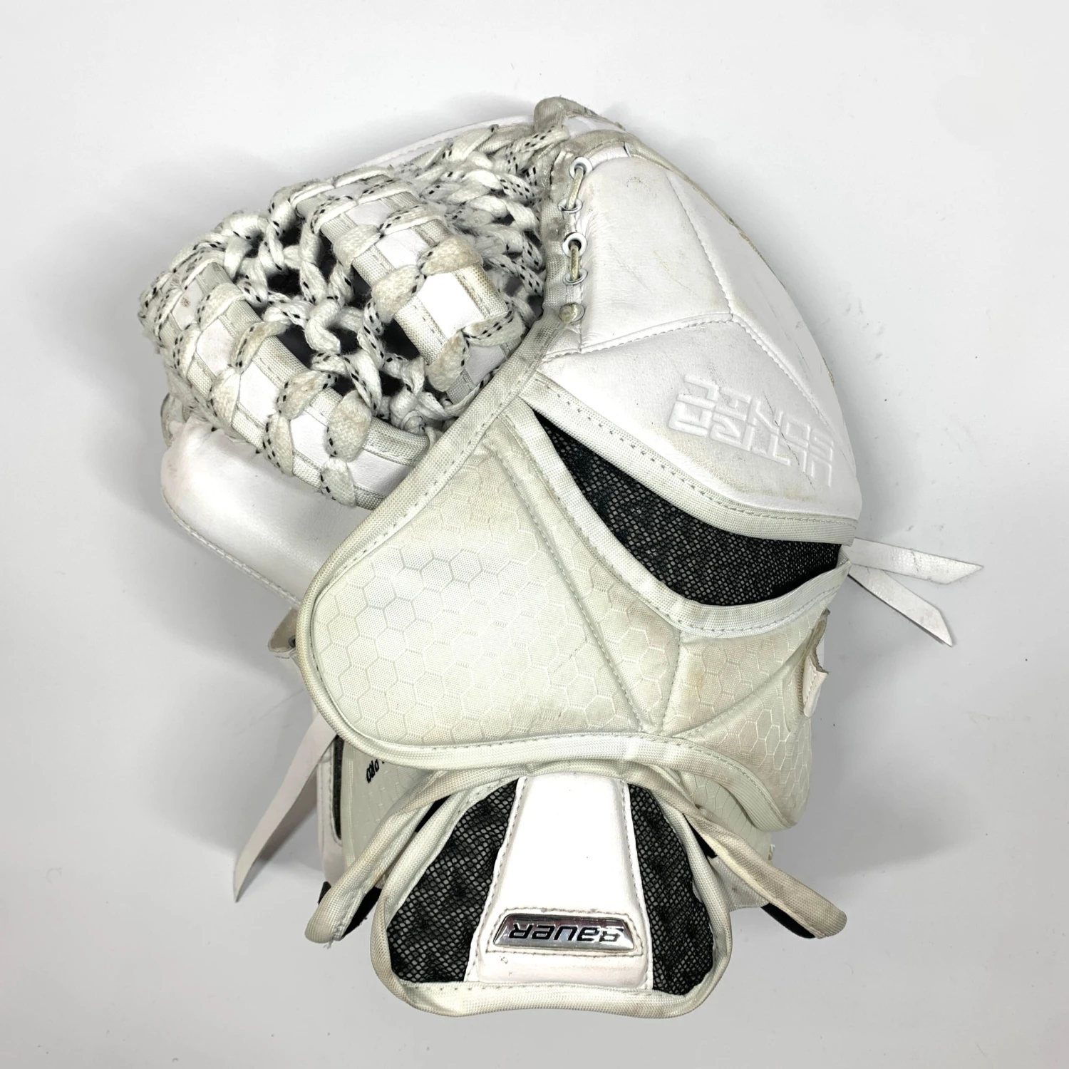 Bauer Supreme 2S Pro - Used Pro Stock Goalie Glove - Full Right (White) 2 Bauer Supreme 2S Pro - Used Pro Stock Goalie Glove - Full Right (White) - Image 2