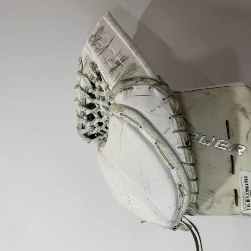 Bauer Supreme 2S Pro - Used Pro Stock Goalie Glove - Full Right (White) -Hockey Stick Market Photo2023 04 27 53804PM scaled