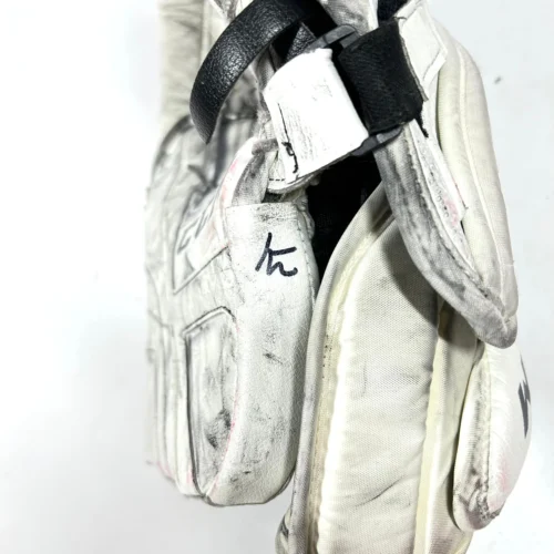 CCM AXIS - Used Pro Stock Goalie Glove (White) -Hockey Stick Market Photo2023 11 10 13240PM scaled