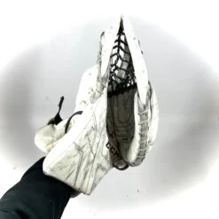 CCM AXIS - Used Pro Stock Goalie Glove (White) -Hockey Stick Market Photo2023 11 10 13313PM