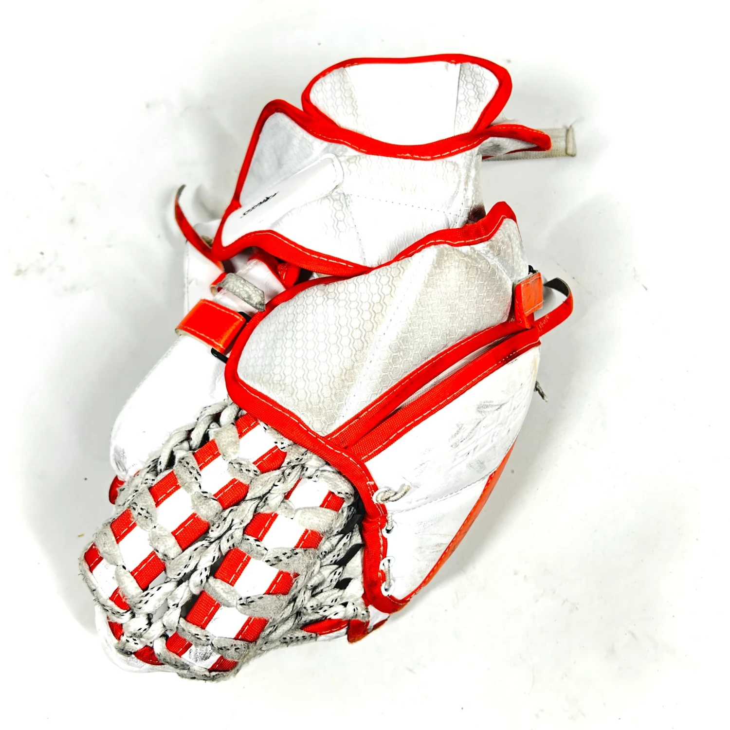 Bauer Supreme UltraSonic - Used Pro Stock Goalie Glove (White/Orange) 2 Bauer Supreme UltraSonic - Used Pro Stock Goalie Glove (White/Orange) - Image 2