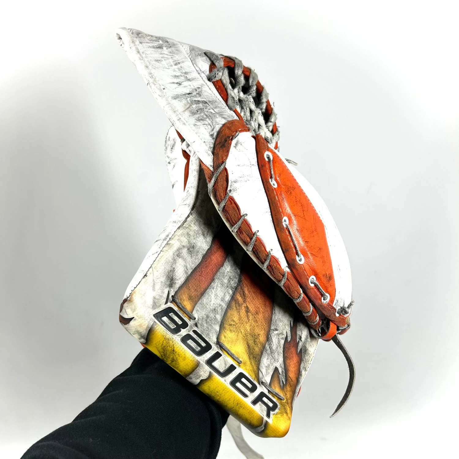 Bauer Supreme UltraSonic - Used Pro Stock Goalie Glove (White/Orange) 3 Bauer Supreme UltraSonic - Used Pro Stock Goalie Glove (White/Orange) - Image 3
