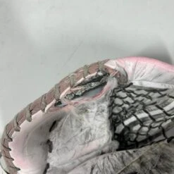 Bauer Vapor Hyperlite - Used Pro Stock Goalie Glove (White) -Hockey Stick Market Photo2024 01 29 121701PM