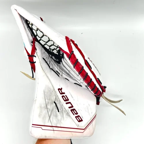 Bauer Supreme Mach - Used Pro Stock Goalie Glove (White/Red) 5 Bauer Supreme Mach - Used Pro Stock Goalie Glove (White/Red) -Hockey Stick Market Photo2025 06 18 40043PM scaled