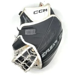 CCM Extreme Flex 6 - Used Pro Stock Goalie Glove (White/Black) #2 -Hockey Stick Market Photo2025 06 18 40434PM