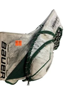 Bauer Supreme 2S Pro - Used Pro Stock Goalie Glove - (White/Green) -Hockey Stick Market Picture77 a617eaca 7da3 4e7f 942c 221d84d9236b