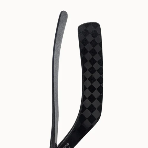 Bauer James Van Riemsdyk Pro Stock - Supreme TotalOne (NHL) 7 Bauer James Van Riemsdyk Pro Stock - Supreme TotalOne (NHL) -Hockey Stick Market Reemer2SProCurve scaled