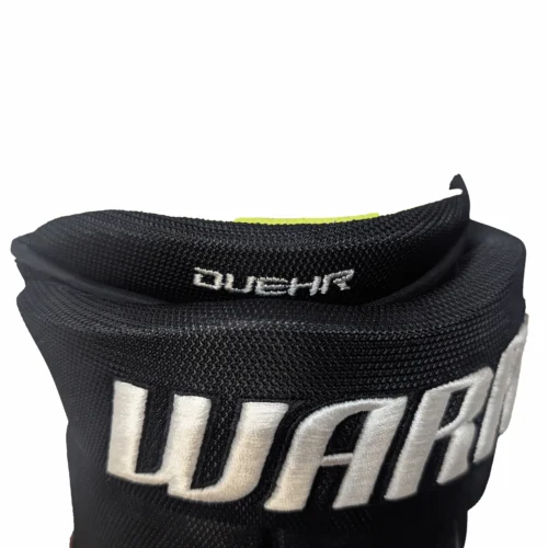Warrior Alpha LX2 Pro - NHL Pro Stock Hockey Glove - Walker Duehr (Black) 5 Warrior Alpha LX2 Pro - NHL Pro Stock Hockey Glove - Walker Duehr (Black) -Hockey Stick Market Walker3 scaled
