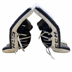 CCM Extreme Flex 5 - Used NCAA Pro Stock Goalie Pads (White/Navy/Gold) 6 CCM Extreme Flex 5 - Used NCAA Pro Stock Goalie Pads (White/Navy/Gold) -Hockey Stick Market craiyon 103705 image