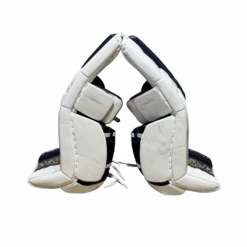 CCM Extreme Flex 5 - Used NCAA Pro Stock Goalie Pads (White/Navy/Gold) 7 CCM Extreme Flex 5 - Used NCAA Pro Stock Goalie Pads (White/Navy/Gold) -Hockey Stick Market craiyon 103709 image