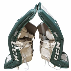 CCM Extreme Flex 3 - Used Pro Stock Goalie Pads - (Green/White) 6 CCM Extreme Flex 3 - Used Pro Stock Goalie Pads - (Green/White) -Hockey Stick Market unnamed Photoroom 16