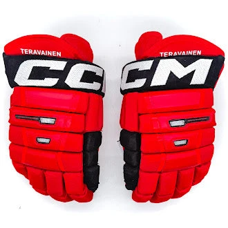 CCM HG97 - NHL Pro Stock Glove - Teuvo Teravainen (Red/Black) 4 CCM HG97 - NHL Pro Stock Glove - Teuvo Teravainen (Red/Black) - Image 4