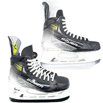 Bauer Vapor Hyperlite 2 - Pro Stock Hockey Skates - Size 10 (#3) 5 Bauer Vapor Hyperlite 2 - Pro Stock Hockey Skates - Size 10 (#3) - Image 5