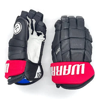 Warrior Covert QR1 Pro - NHL Pro Stock Glove - Sebastian Aho (Black/Red) 1 Warrior Covert QR1 Pro - NHL Pro Stock Glove - Sebastian Aho (Black/Red)
