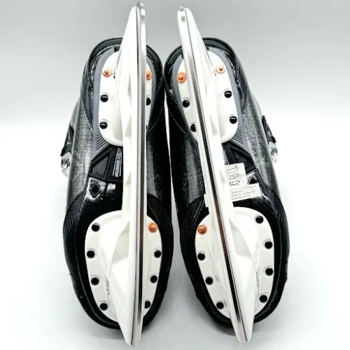 Bauer Vapor Hyperlite - NCAA Pro Stock Hockey Skates - Size 5D -Hockey Stick Market unnamed b4e55799 b7fa 4b24 a6cb 42aa953199df