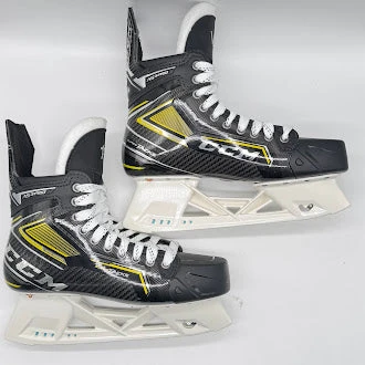 CCM SuperTacks AS3 Pro - NHL Pro Stock Hockey Skates - Size 9.5D - Mikael Backlund (#2) 5 CCM SuperTacks AS3 Pro - NHL Pro Stock Hockey Skates - Size 9.5D - Mikael Backlund (#2) - Image 5